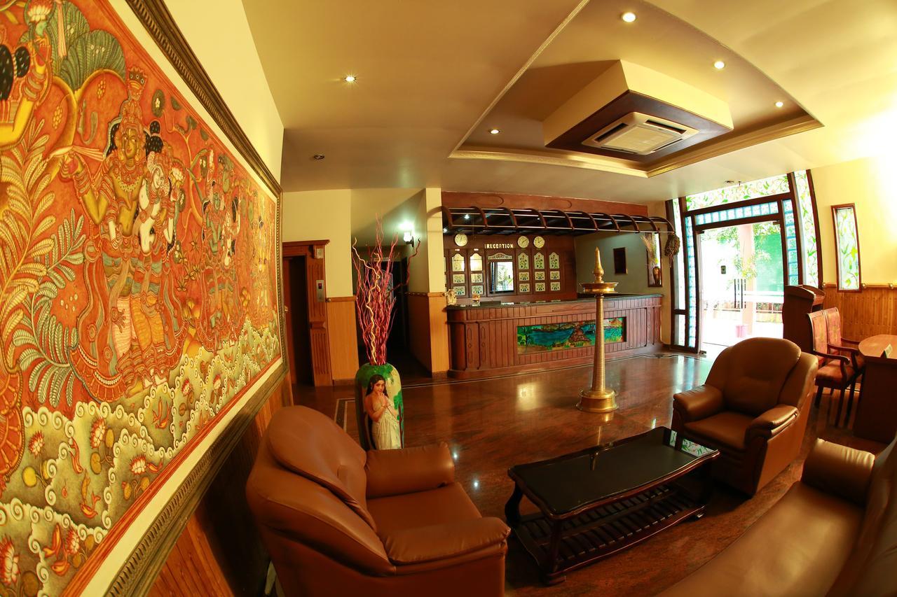 Capital O 46475 Gd International Redfort 호텔 Nilambūr 외부 사진